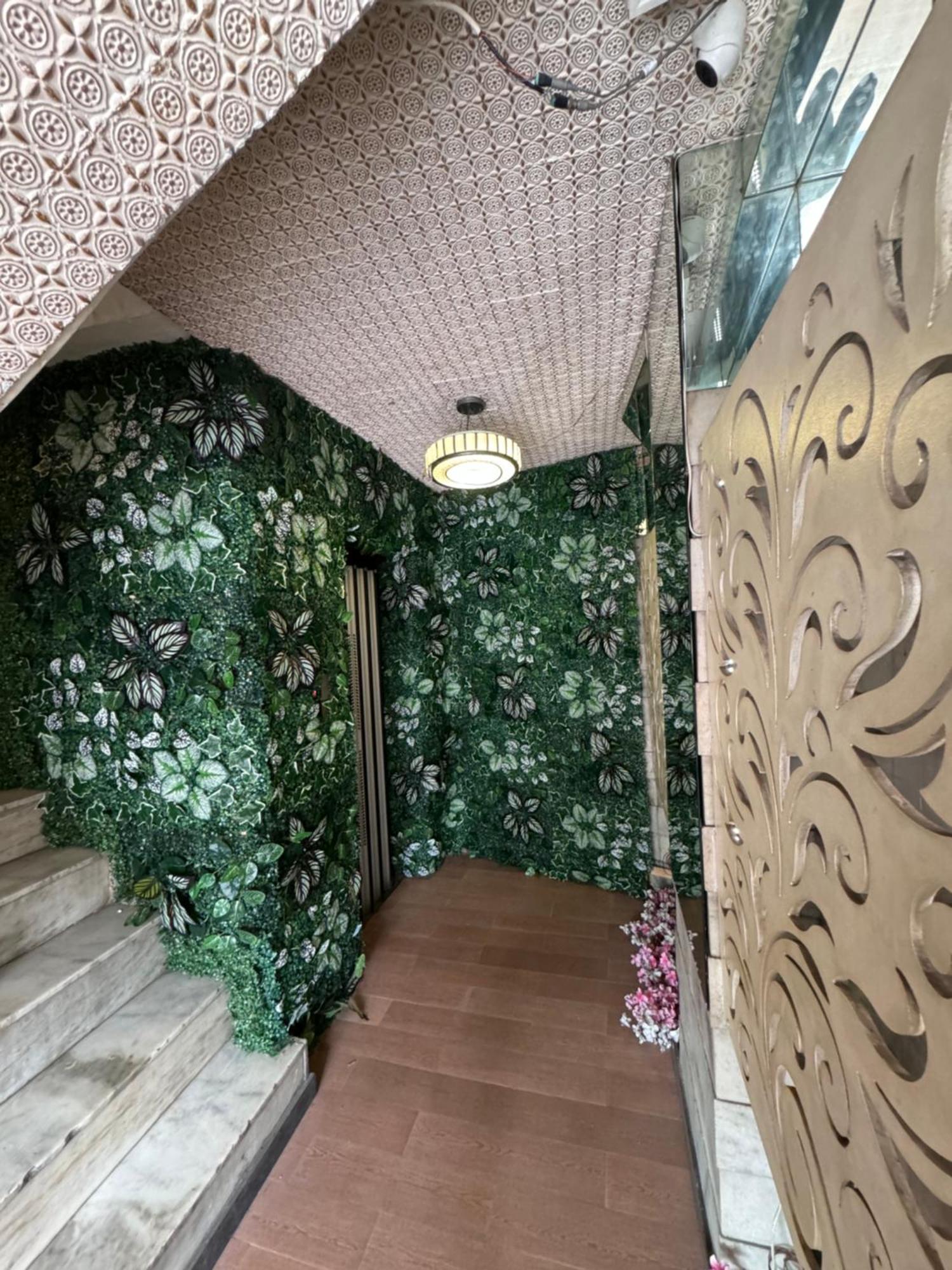 Hotel Tushar Пуна Экстерьер фото